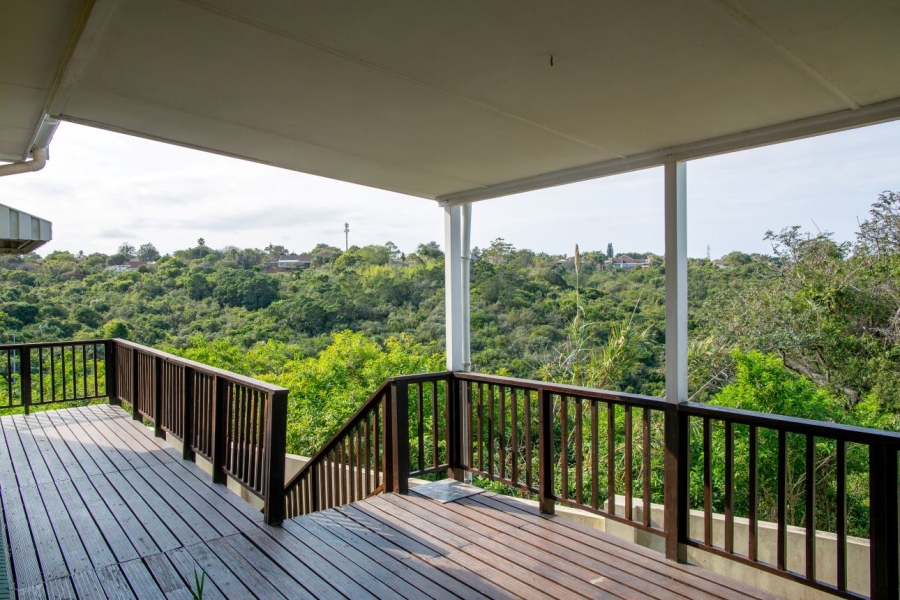 To Let 3 Bedroom Property for Rent in Beacon Bay Eastern Cape